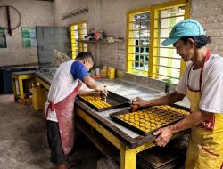 Dari Dapur Sederhana, Perempuan Tangguh Ini Sukses Kembangkan Usaha Kue dan Banjir Pesanan Berkat Dukungan BRI