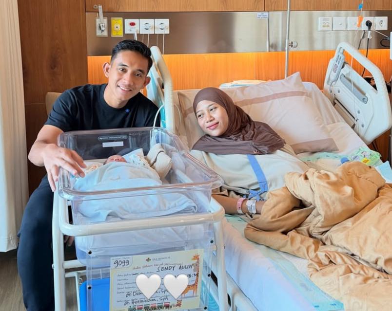 Sah Jadi Ayah! Rizky Ridho dan Sendy Aulia Sambut Kelahiran Putra Pertama