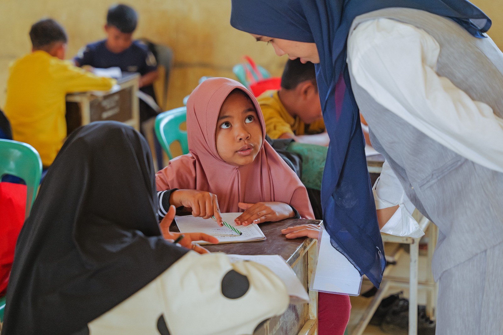 Pulihkan Semangat Belajar Siswa, Bakti BCA Gelar Pelatihan Matematika Menyenangkan ala GASING di Aceh Tamiang