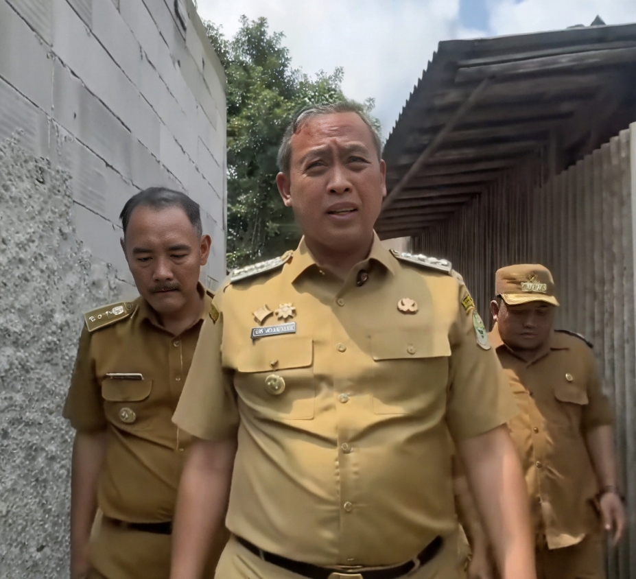 Warga Terdampak Angin Kencang di Mustikajaya Bakal Terima Bantuan hingga Rp40 Juta