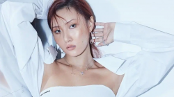 Injak Air Mendidih 100 Derajat! Kaki Hwasa MAMAMOO Terbakar Tingkat Dua, Begini Kronologi Lengkapnya