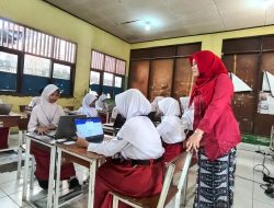 Pelaksanaan TKA di SDN Cibarusah Jaya 03 Berjalan Lancar