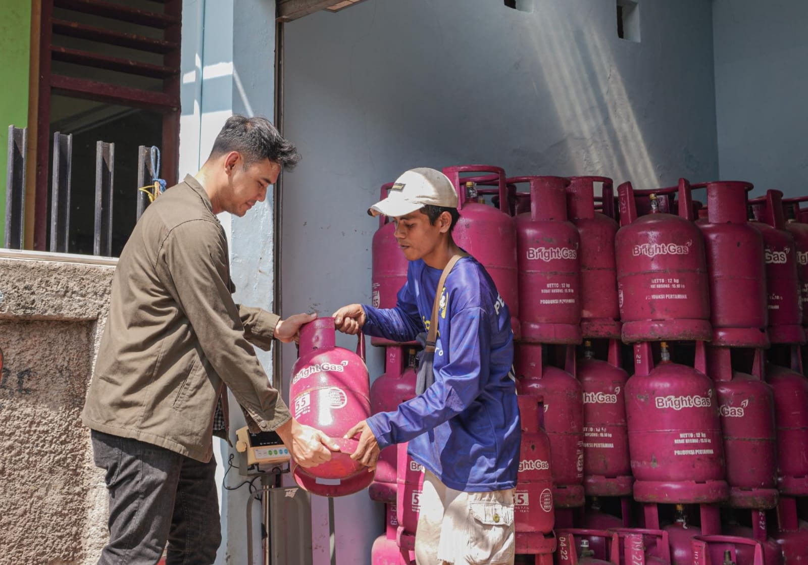 Harga Elpiji 12 Kg dan 5,5 Kg Kompak Naik Hampir 20 Persen 