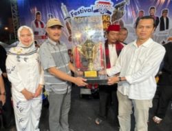 Kelurahan Padurenan Juara Festival Adu Bedug dan Dondang Mustikajaya