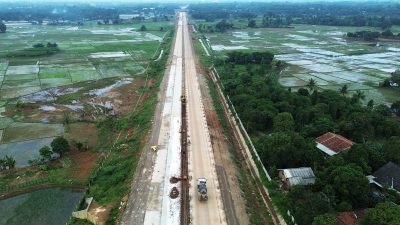 Warga Terdampak Tol Japek II Selatan di Setu Belum Terima Ganti Rugi