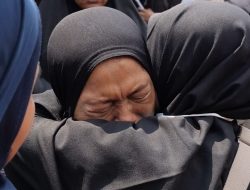 Pesan Terakhir Arinjani Korban Tragedi Kereta di Stasiun Bekasi Timur: “Tan, Laper, di Rumah Ada Lauk Apa?