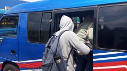 Gangguan KRL Pascainsiden Tabrakan Kereta Bikin Angkot Panen Penumpang