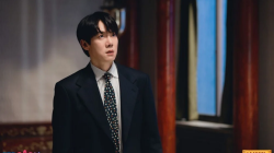 Tamat dengan Rating Tinggi, Yoo Yeon Seok Ucapkan Terima Kasih kepada Pemeran ‘Hantu’ di Phantom Lawyer