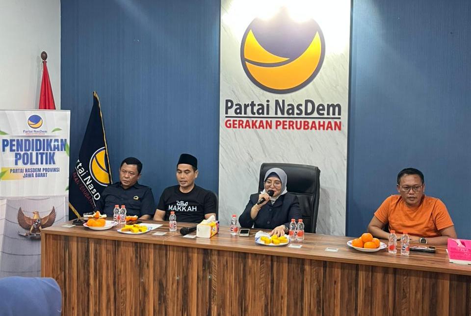 Rapat Perdana NasDem Kabupaten Bekasi, Siqom Fokus Perkuat Akar Rumput