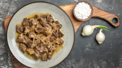 Bukan Cuma Sate, Ini 7 Ide Olahan Daging Kurban Lezat untuk Keluarga