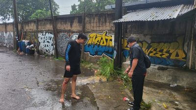 Tiga Terduga Pelaku Curanmor Diikat Warga di Tiang Utilitas di Cikarang, Ini Kronologinya