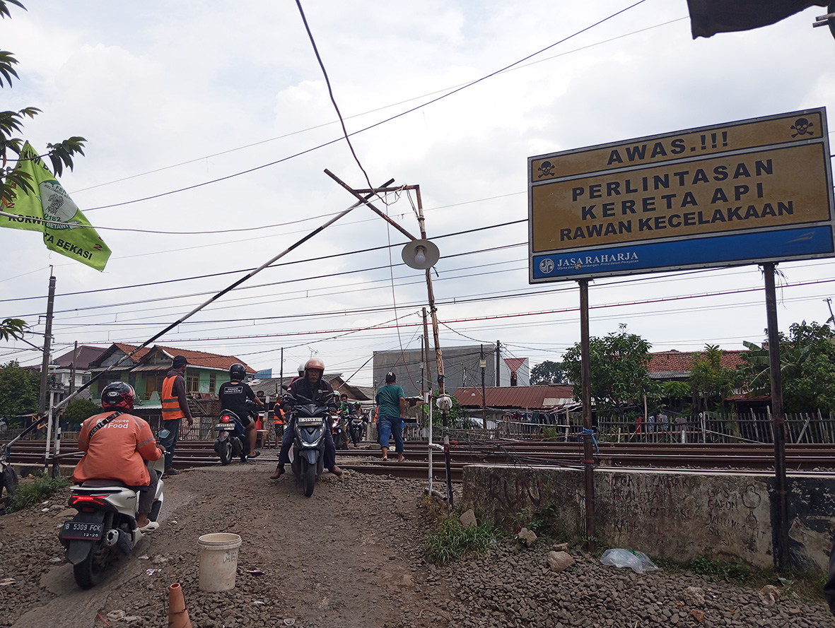 Warga Minta Akses Pengganti Sebelum Perlintasan Sebidang di Belakang Grand Mall Ditutup