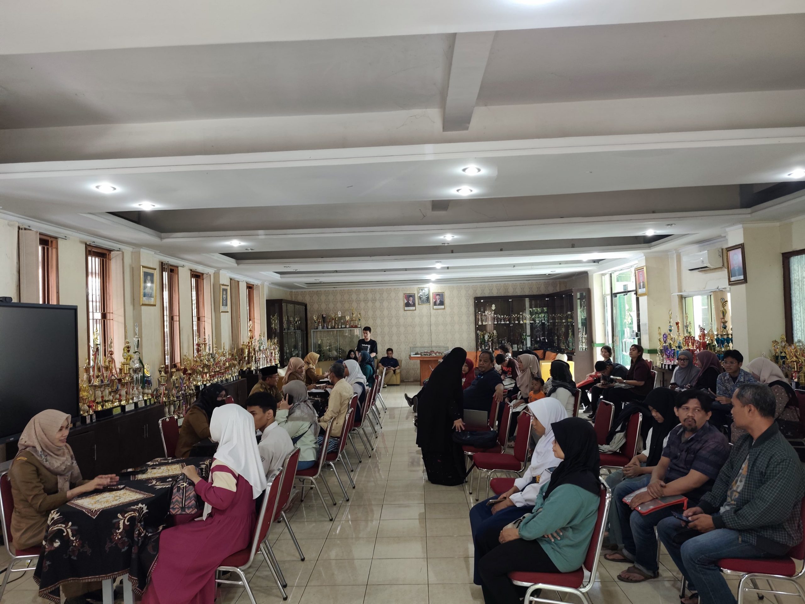 NCW Terima Laporan SPMB Sekolah Maung, Portal Sulit Diakses hingga Login Bermasalah