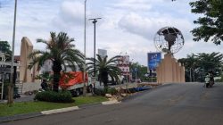Tanjakan Grand Galaxy City Belum Juga Dibongkar
