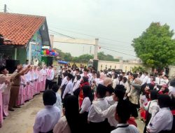130 Siswa SDN Wanasari 01 Cibitung Lulus 100 Persen, Perpisahan Penuh Haru