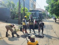 Jalan Rusak di Graha Harapan Mustikajaya Akhirnya Diperbaiki