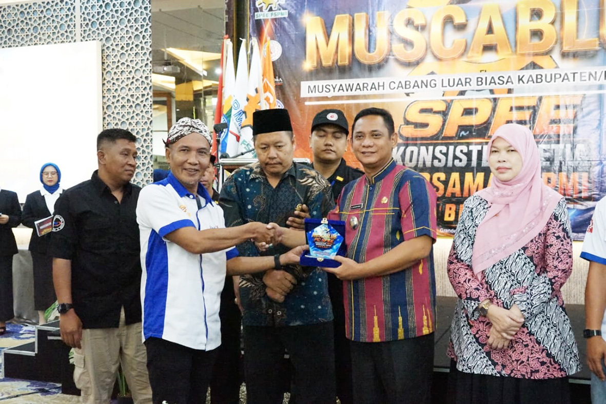 Plt Bupati Bekasi Dorong Penguatan Hubungan Industrial