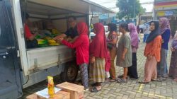 Pangan Murah di Sumur Batu Diserbu Warga