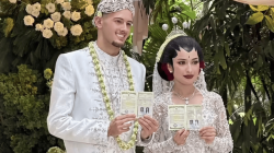 Jennifer Coppen dan Justin Hubner Resmi Menikah, Gelar Akad Bernuansa Adat Jawa di Bali