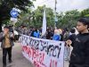 Kepung Gedung DPRD Kota Bekasi, Aliansi Mahasiswa Sodorkan 13 Tuntutan, Tolak Kenaikan Pertamax hingga Monopoli Dapur MBG