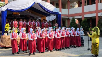SDN Lambangsari 05 Gelar Tasyakuran Kelulusan, Siswa Tampilkan Seni dan Budaya