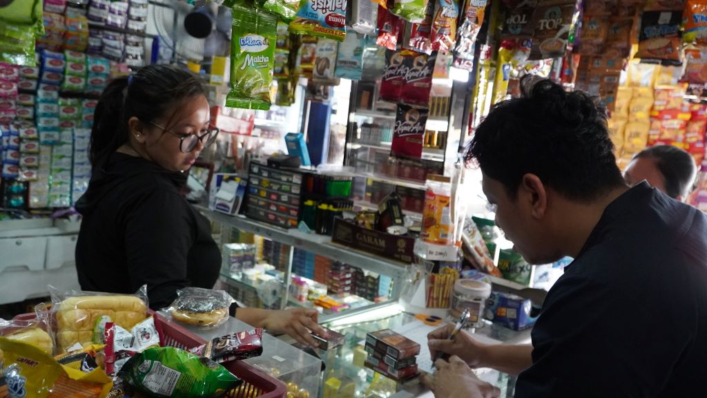 Bea Cukai Bekasi Upayakan Community Protector lewat Monitoring Harga Transaksi Pasar 