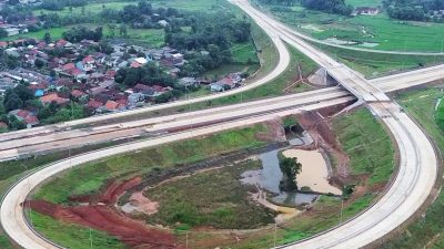 105 Bidang Lahan Proyel Tol Japek II Selatan Belum Terbayar