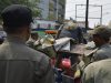 Satpol PP Tertibkan Bangli di Depan Stasiun Bekasi Timur
