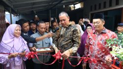 Wali Kota Bekasi Resmikan Dua Rumah Program Rutilahu di Pondokgede