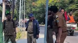 Matangkan Pembangunan Drainase, Kelurahan Pejuang Survei Kondisi Lapangan