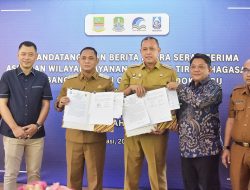 Pemkab Bekasi Serahkan Dua Wilayah Layanan Tirta Bhagasasi ke Pemkot Bekasi