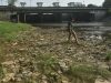 Kali Bekasi Surut, Pasokan Air Bersih Terancam