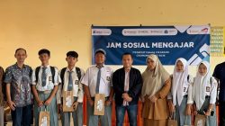 FIFGROUP Gelar Jam Sosial Mengajar di Karangbahagia Bekasi
