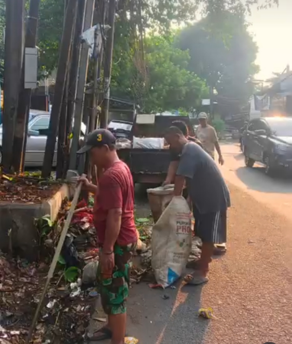 Rawa Dolar Jatirangon Kembali Jadi Sasaran Pembuang Sampah Liar