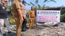 Gerak Cepat! Kecamatan Bekasi Utara Hentikan Pembakaran Sampah Liar di Teluk Pucung
