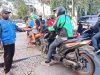 Cerita Penjaga Perlintasan Bulak Kapal: Kerja Swadaya, Kerap Dimaki Pengendara