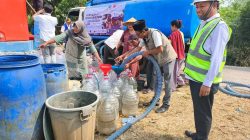 Perumda Tirta Bhagasasi Distribusikan Air Bersih bagi Warga Terdampak Kekeringan di Bojongmangu