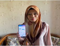 Rani Rasakan Mudahnya Daftar Berobat lewat Fitur Mobile JKN