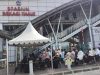 Peringati 100 Hari Tragedi KRL, Keluarga Korban Gelar Doa Bersama di Stasiun Bekasi Timur