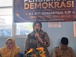 Berikan Pendidikan Demokrasi, Anggota DPRD Jabar Siti Qomariyah Ajak Siswa Melek Politik