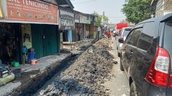 Proyek Drainase di Jalan KH Muchtar Thabrani Picu Kemacetan