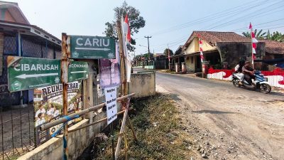 Warga Bojongmangu Bekasi Pilih Belanja ke Cariu Bogor karena Jalan Lebih Mulus