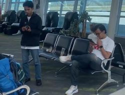 Pesawat Sempat Gagal Mendarat, Tim Gerakan Anak Negeri Peduli Gempa NTT Tiba di Bandara El Tari Kupang
