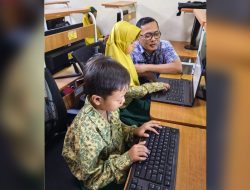 Disdik Kabupaten Bekasi Ajak Sekolah dan Orangtua Awasi Anak Bermain Gawai