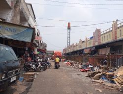 Jalan Prof Moh Yamin Pasar Baru Bekasi Disterilkan dari PKL
