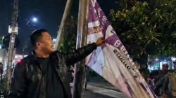 Kecamatan Jatisampurna Berangus Spanduk Liar di Jalan Transyogi-Kranggan