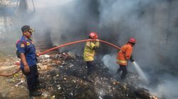 Lahan Enam Ribu Meter di Bintara Jaya Terbakar